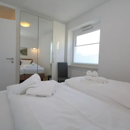 Haus-kaeptn-christiansen-app-12 *